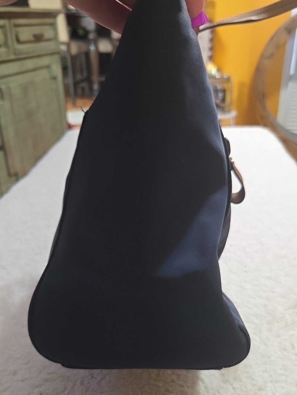 MICHAEL KORS KELSEY NYLON TOTE BAG - Picture 4 of 13